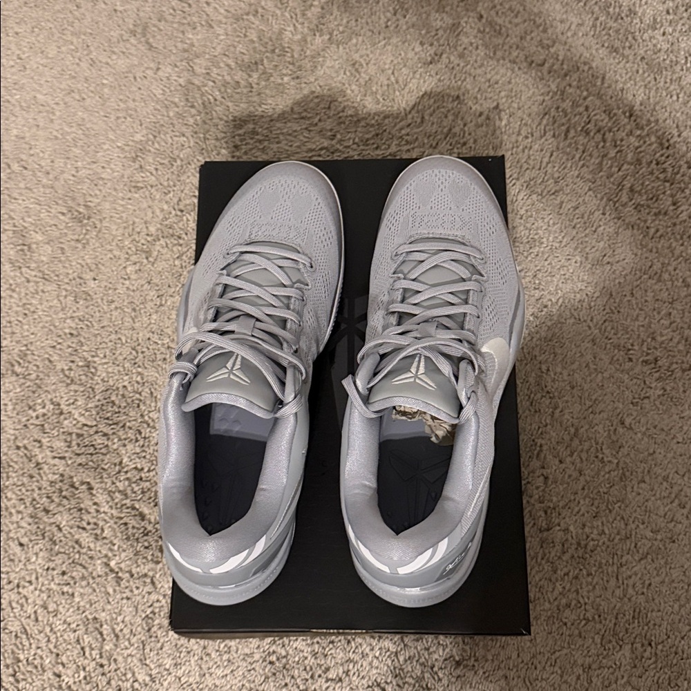 Kobe 8 Wolf Grey - Picture 3 of 7